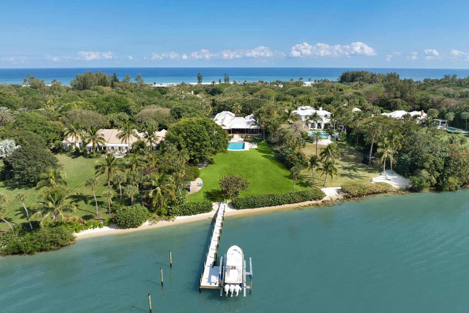 Welcome to 318 S Beach. One of only a handful of true ocean to intracoastal estates with deeded beach access on the ''Gold Coast'' of Jupiter Island !