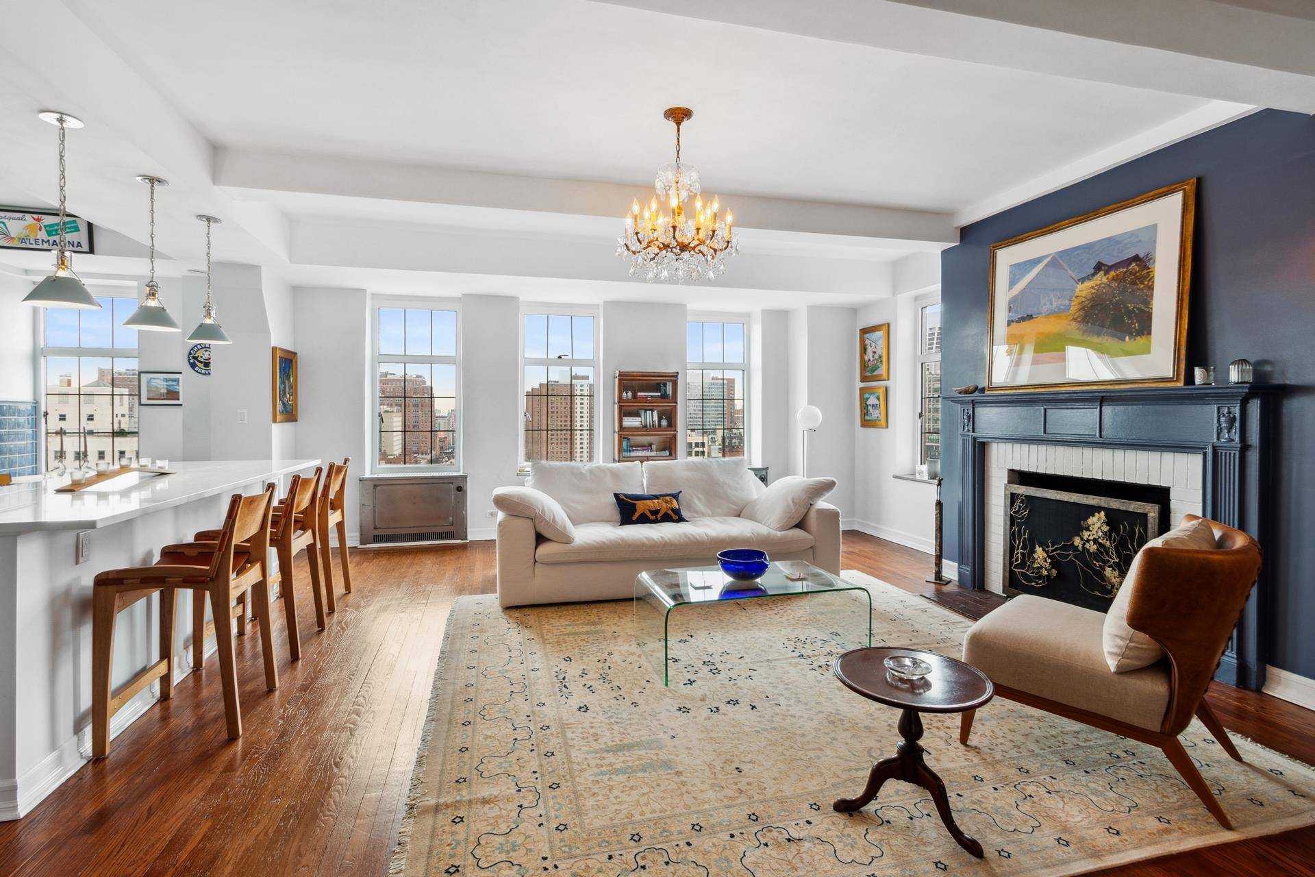 How do we begin to describe this authentic sun flooded 1930's prewar residence that's dripping with character and boasting sublime southern aerial views over West Chelsea's historic district and beyond.