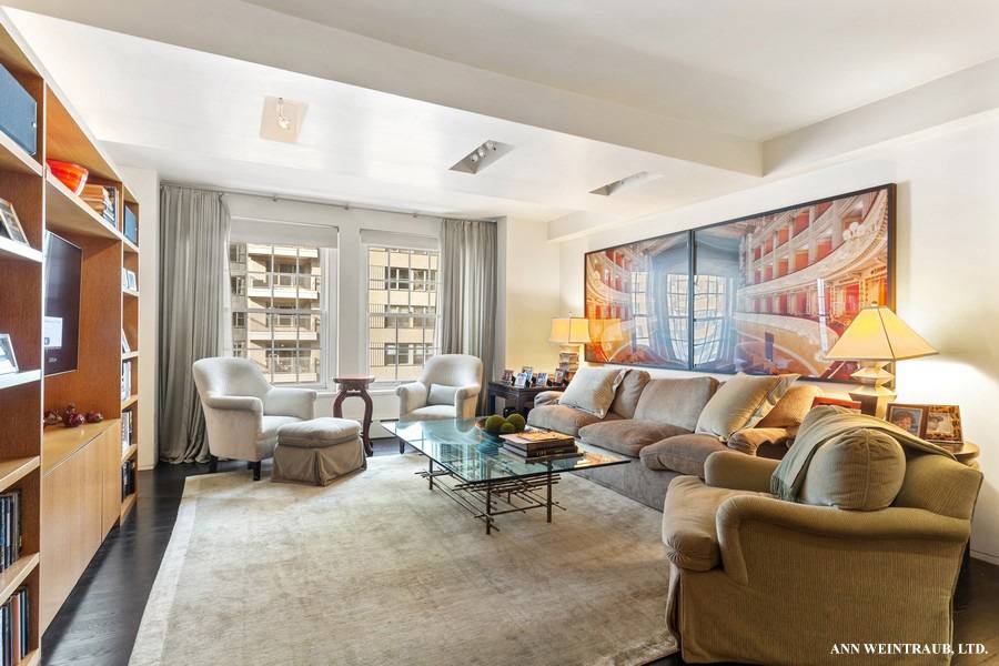 Excited to offer the largest one bedroom apartment at One Fifth Avenue.