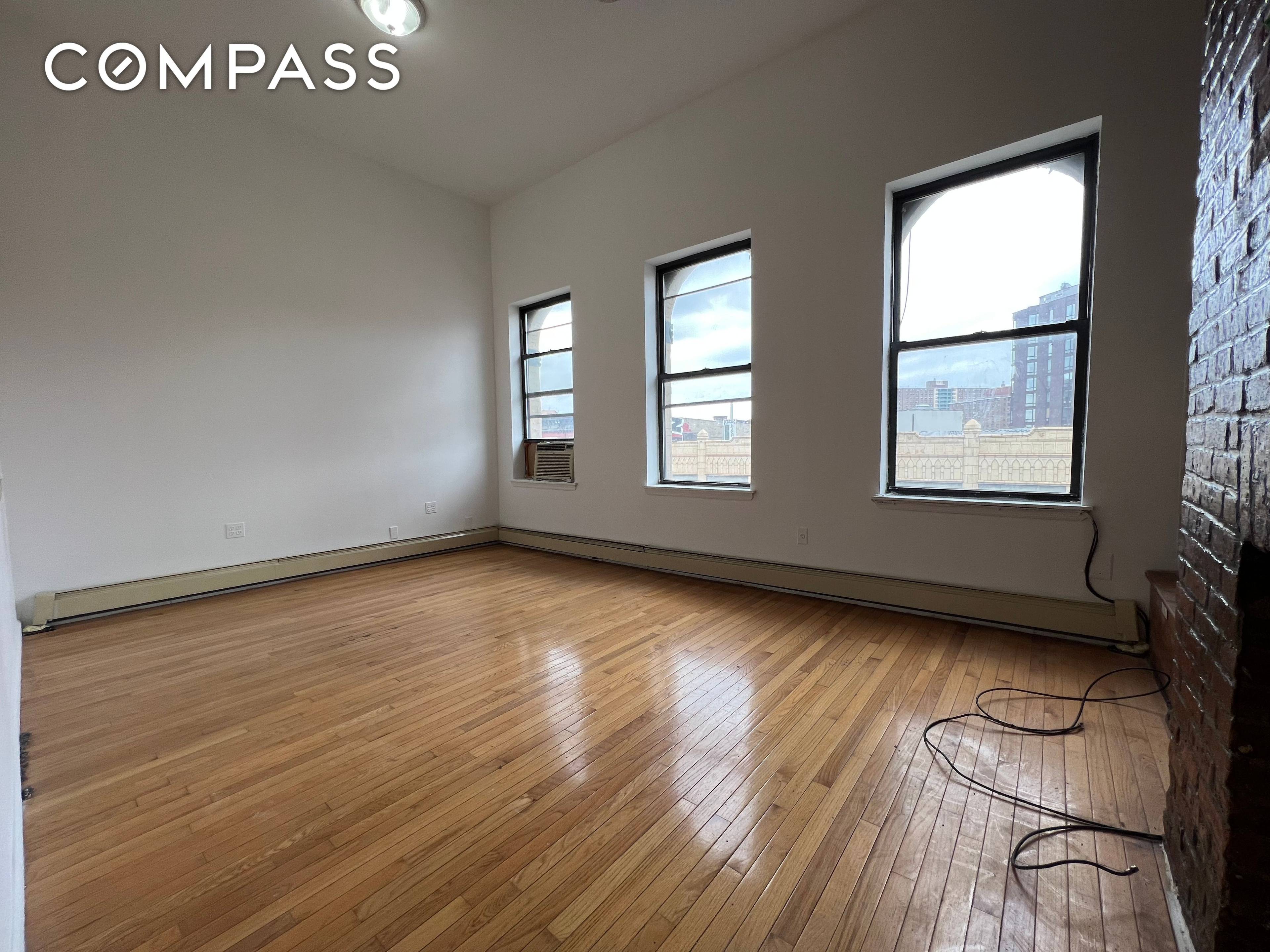 Welcome to this stunning two bedroom apartment for rent in the vibrant neighborhoods of Bushwick and Williamsburg.