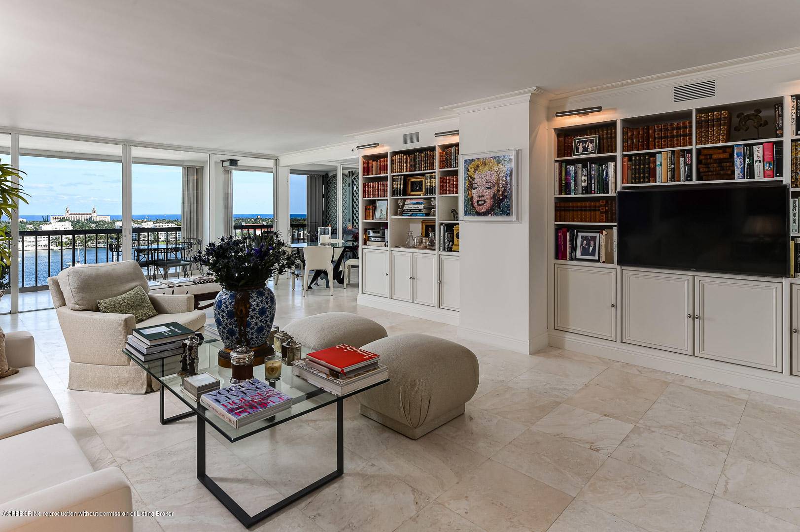 Stunning ocean and harbor views from this renovated 3 bedroom unit.
