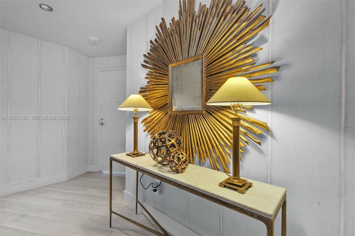 Private foyer