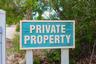 Private... quiet... rare... tropical.. New pavillion is being constructed.... Three doors down is your private deeded beach access....