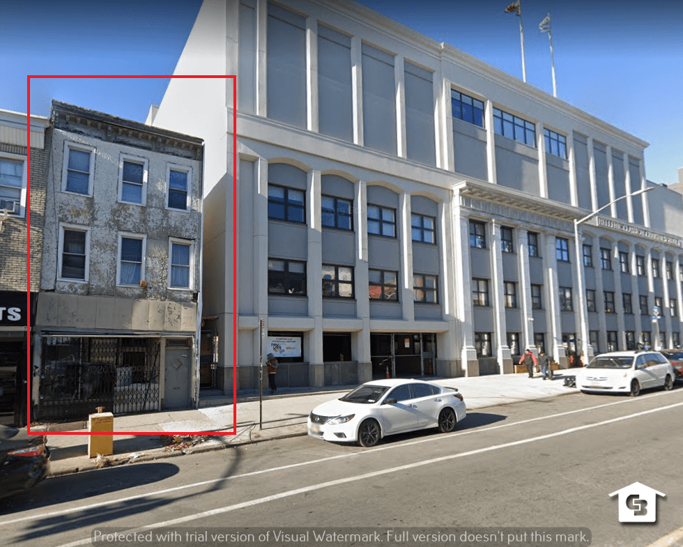 We are pleased to offer for sale 648 5th Avenue located in the Park Slope section of Brooklyn.