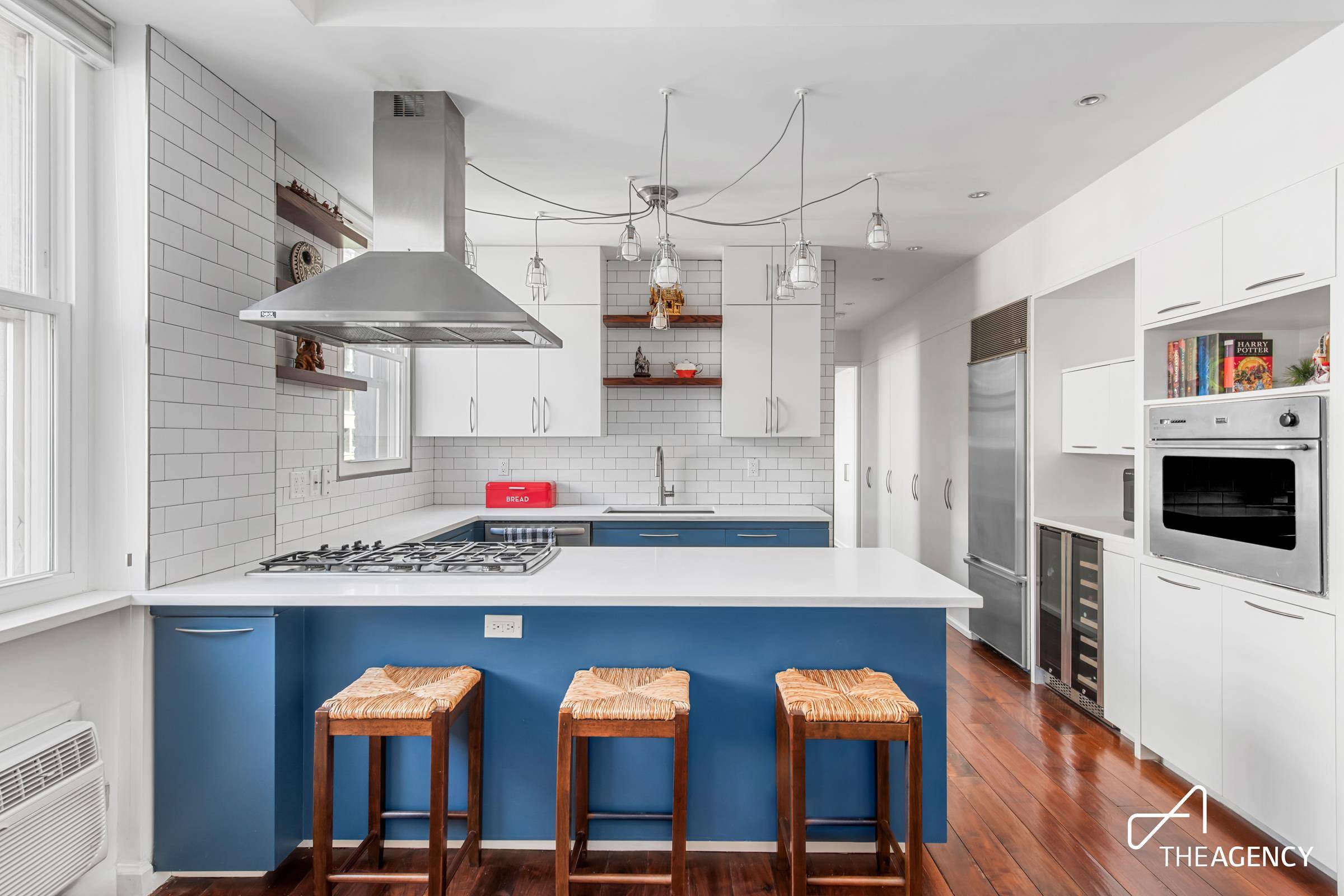 Welcome to this generously proportioned one bedroom, two bathroom home featuring the perfect blend of luxury, convenience, and versatility.