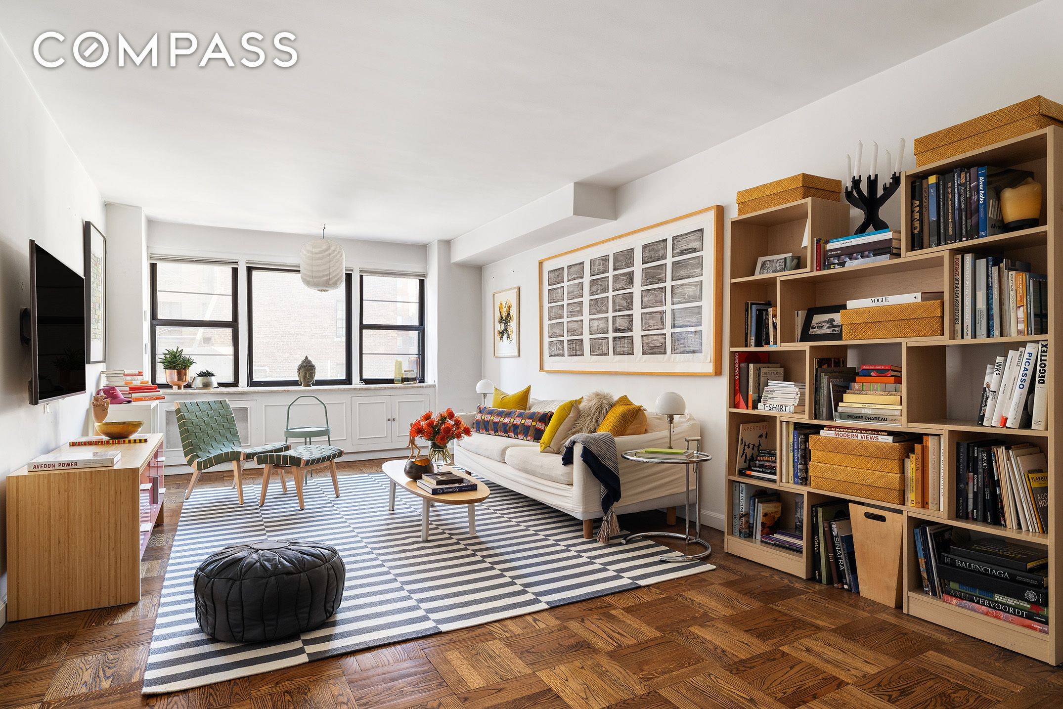 39 Gramercy Park North, is a meticulously managed co op on the Park.