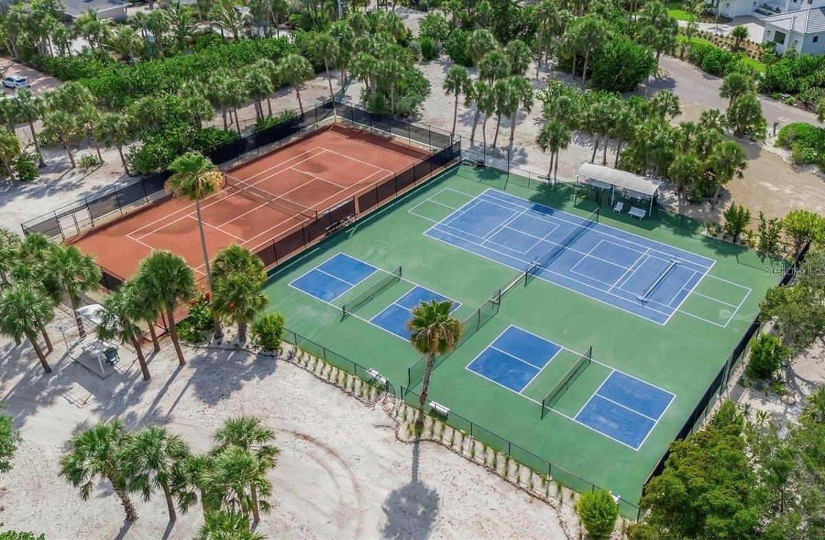 Tennis and Pickle Ball Courts