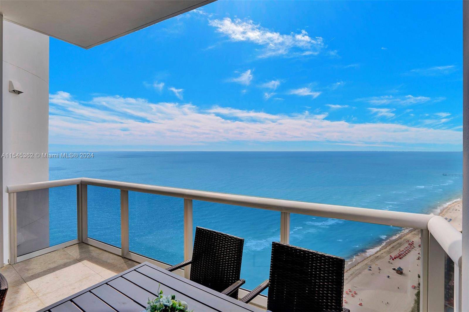 LUXUROIUS OCEANFRONT TRUMP PALACE LOWER PENTHOUSE WITH UNOBSTRUCTED SE OCEAN VIEW MAGNIFICENT UNIT IN THE MOST DESIRABLE BUILDING ON SUNNY ISLES BEACH UPGRADED WITH MARBLE FLOORS THROUGHT, HI TECH EUROPEAN ...