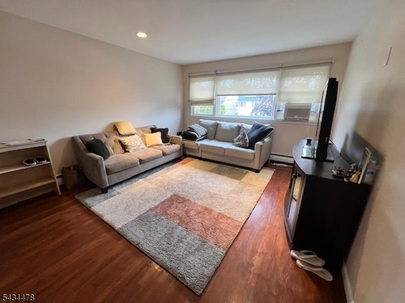 2nd Unit Living Area