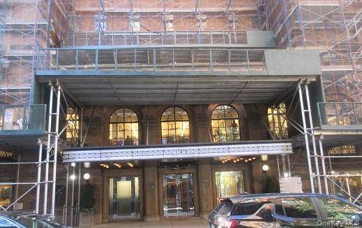 Great opportunity to own a condominium home in the landmark white glove Barbizon on 63rd Street in Manhattan.