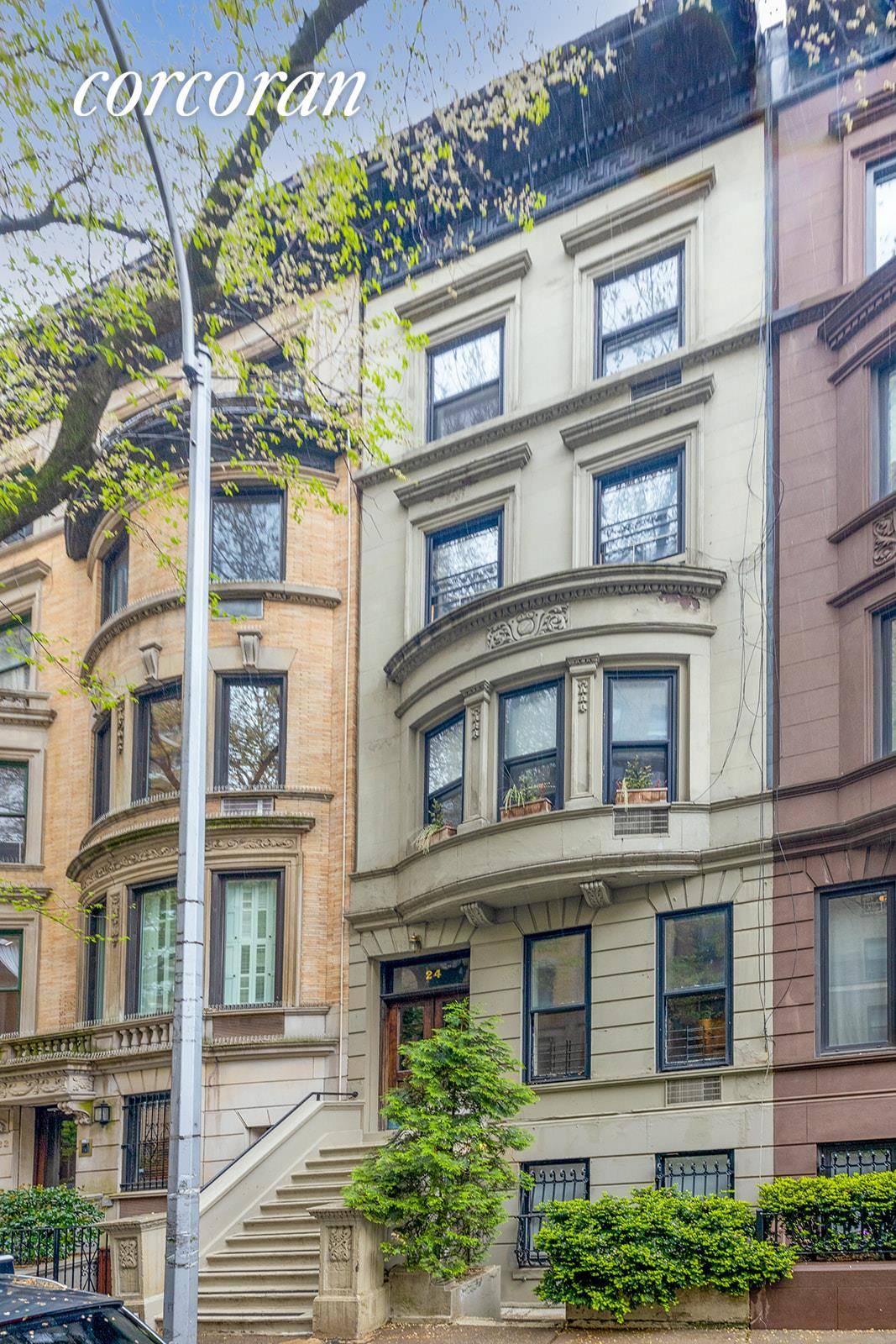 24 West 68th Street is a 19 foot wide Renaissance Revival townhouse built circa 1896 by famed architect George F.