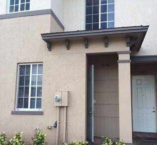 Good for Investors be lease at closing or ideal for First time Buyers nice community with gate and security guard 24 7 full of Amenities and playgroundUnbranded Virtual Tour https ...