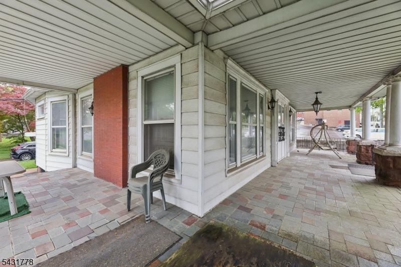 porch