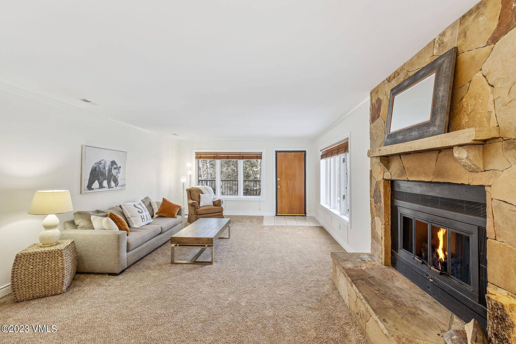 Just minutes away from the gates of Beaver Creek and their convenient ski shuttles, this 3 bedroom, 3 bathroom condo presents an open and expansive one level floor plan that ...