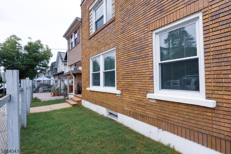 Front Exterior Yard
