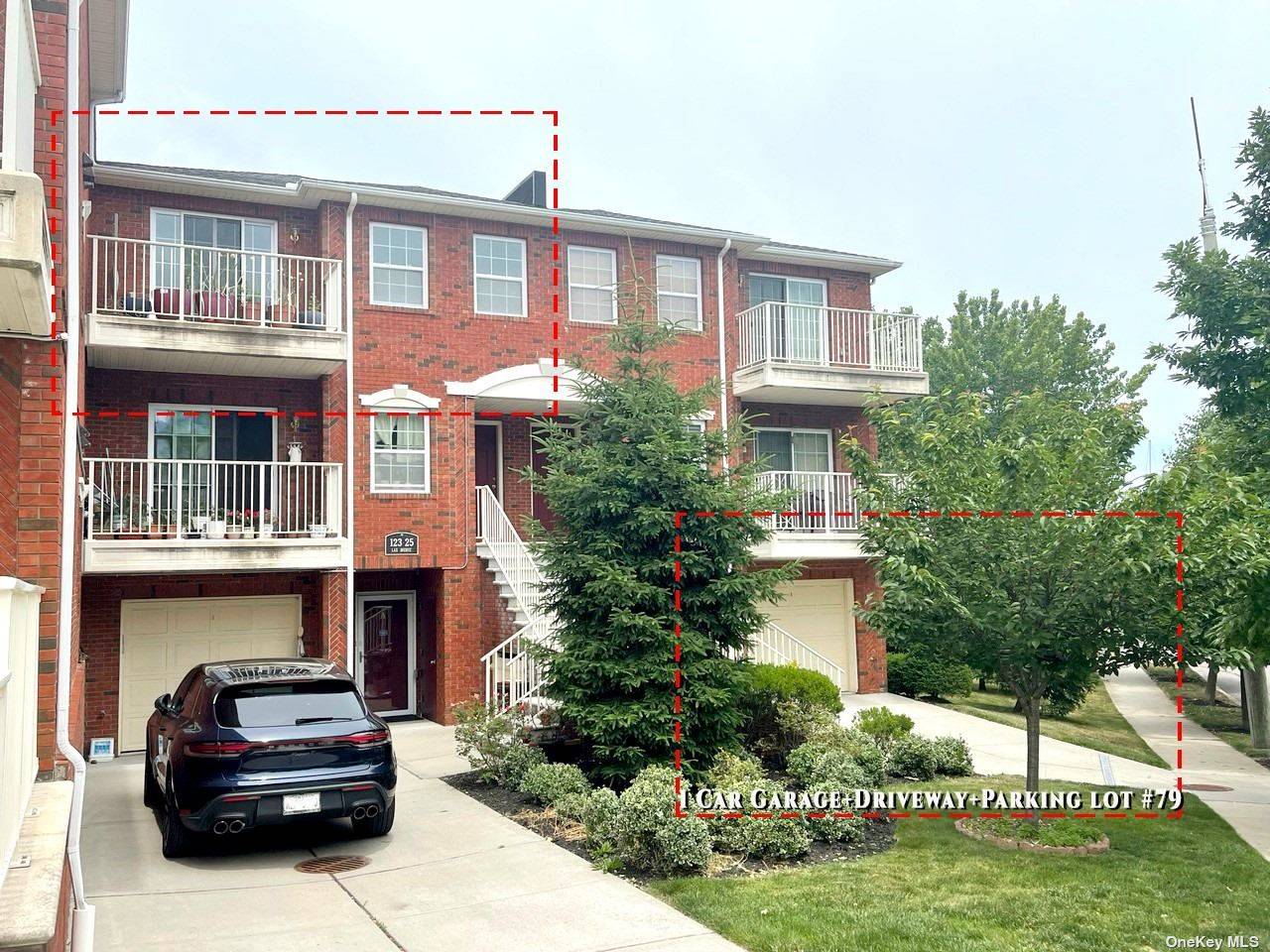11 year young Prestigious Powell Cove Estates charming condo unit, 1278 Sqft, 3BRS, 2BAS and 2 balconies unit on the top floor Unit comes with an assigned parking space 79, ...