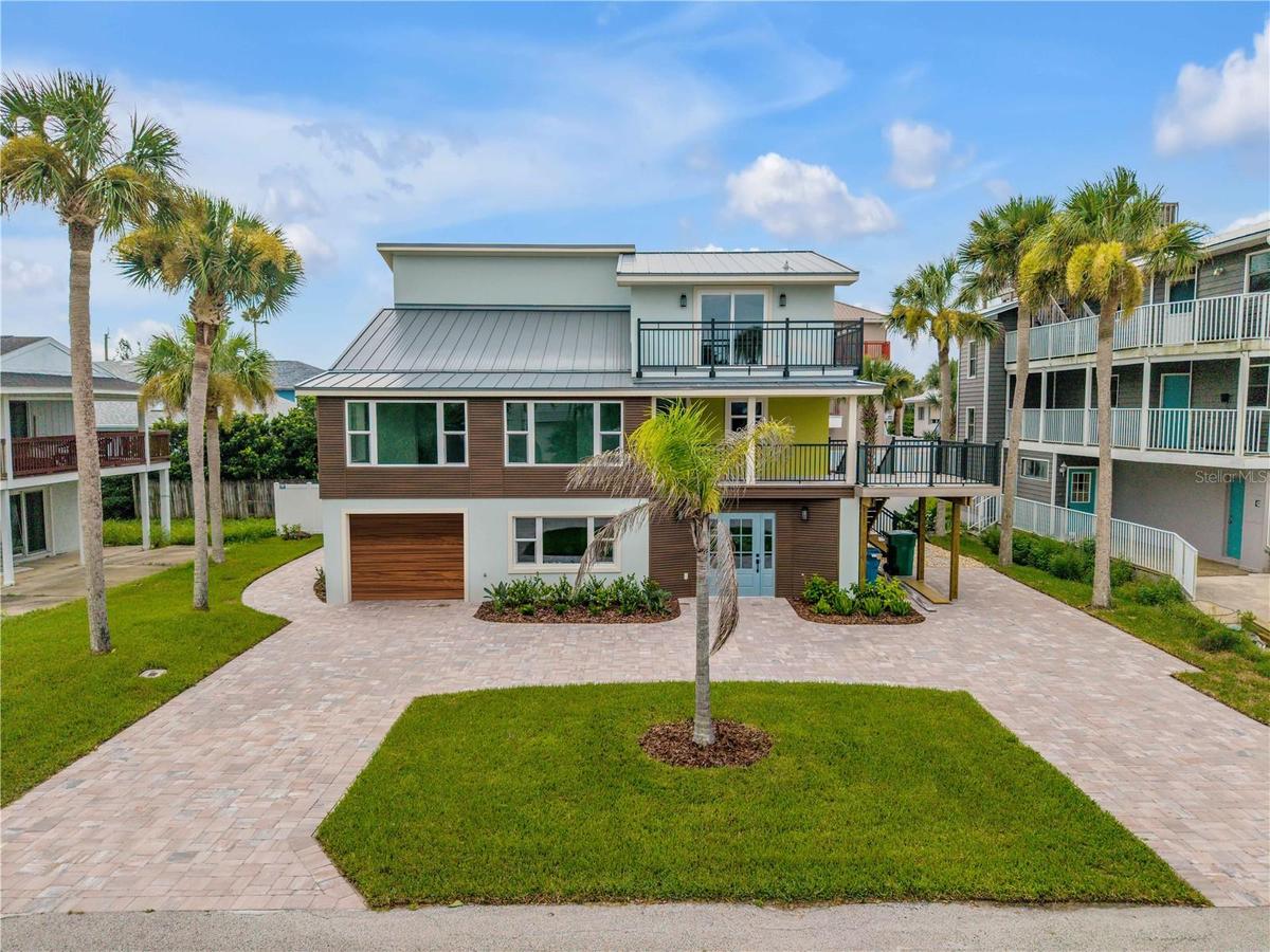 830 Eel Ave