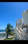 Exterior y escaleras con vista al mar / Exterior stairs with ocean view