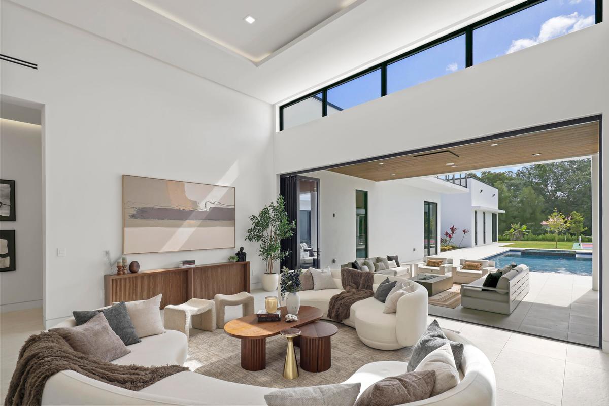 6676 Northwest 66th Way - 16.jpg-FULL
