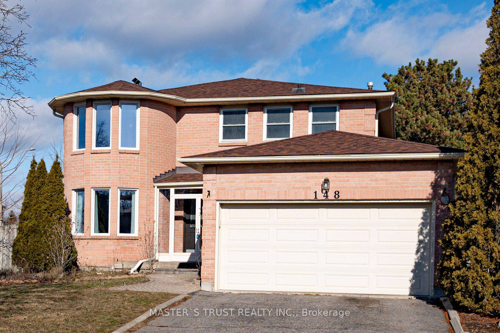 Fabulous newly painted Located In Prime Area Of Markham Village !