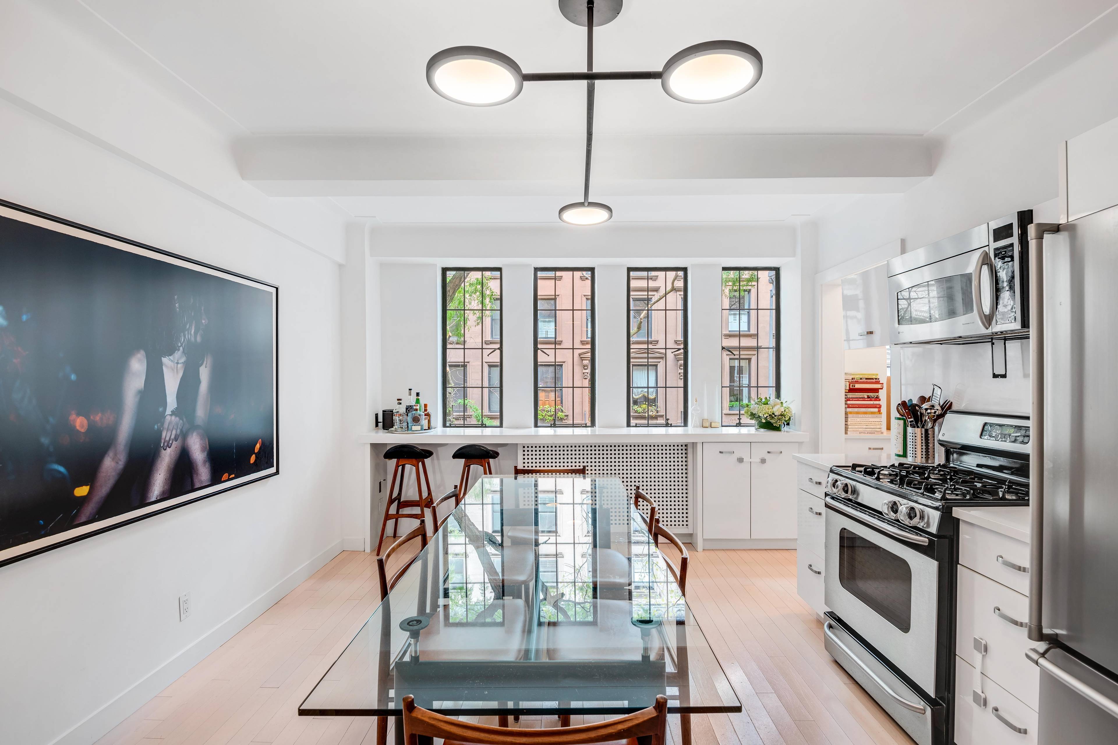 On one of the most desirable blocks in historic Brooklyn Heights, sits this spacious two bed, two full bathroom home.