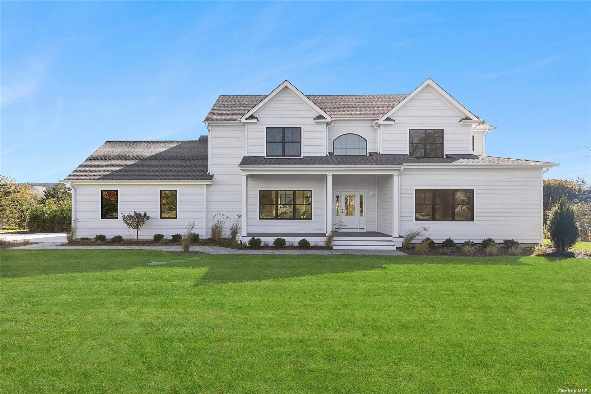Welcome to this stunning newly constructed home by master builder, Southampton Building Co, in the exclusive South Bay Hampton Estates of Southampton Town.