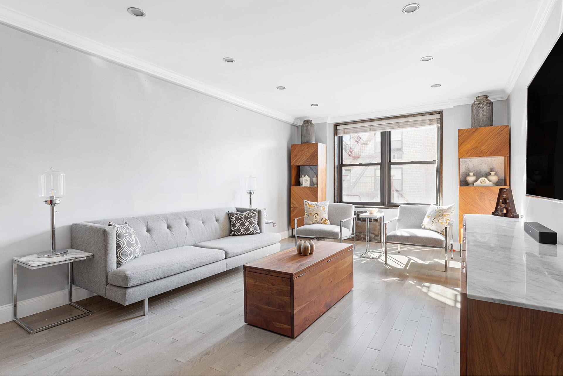 165 Christopher Street, Unit 5Z is the largest sized 1 bedroom in the building, which is located on a historic block in the charming West Village.