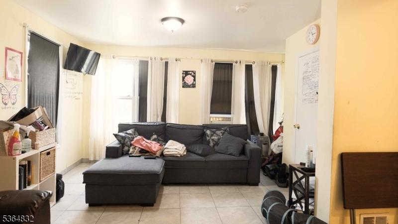 1st fl living