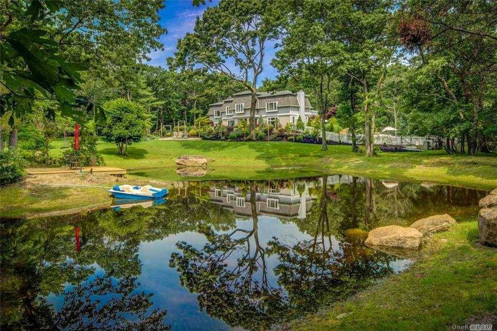 tennis court, pool, beautiful gardens, tranquil ponds, minutes from all local beaches and Sag Harbor shopping