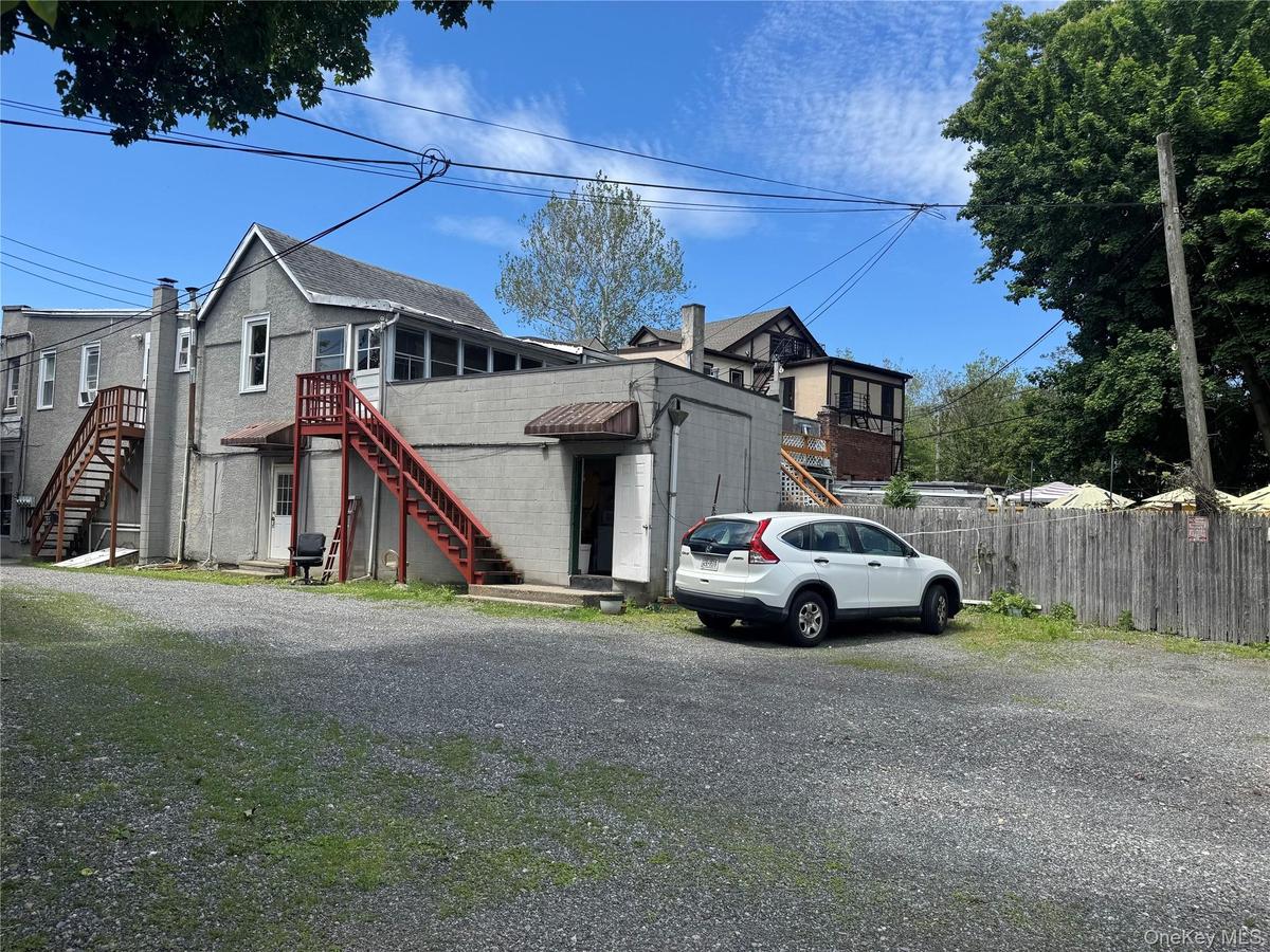 Whether you are an investor seeking diversified income streams, an owner-user looking to establish a presence in Chappaqua,