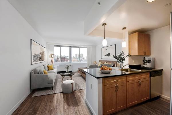 .... This newly renovated quiet western facing studio features an open kitchen with granite counters and stainless steel appliances, floor to ceiling windows, and great closet space.