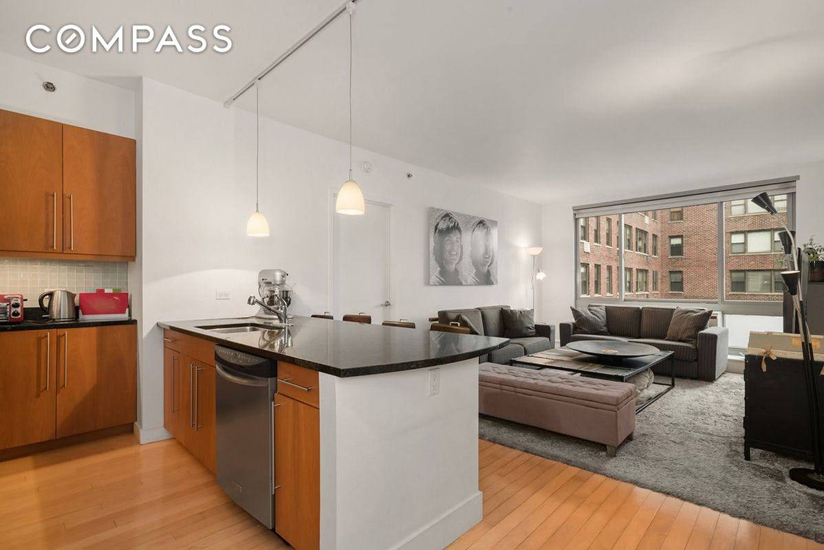 Perfectly proportioned two bedroom, two bathroom home at the cross roads of Kips Bay and Gramercy.
