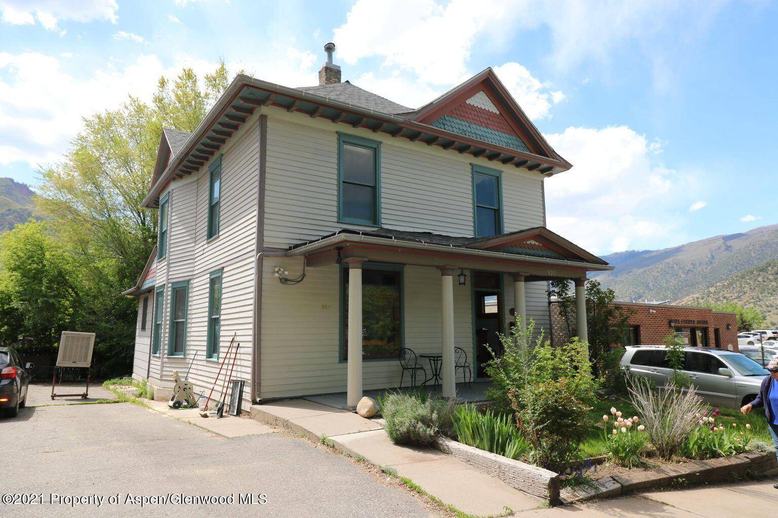 Great Victorian style home located near downtown Glenwood Springs.
