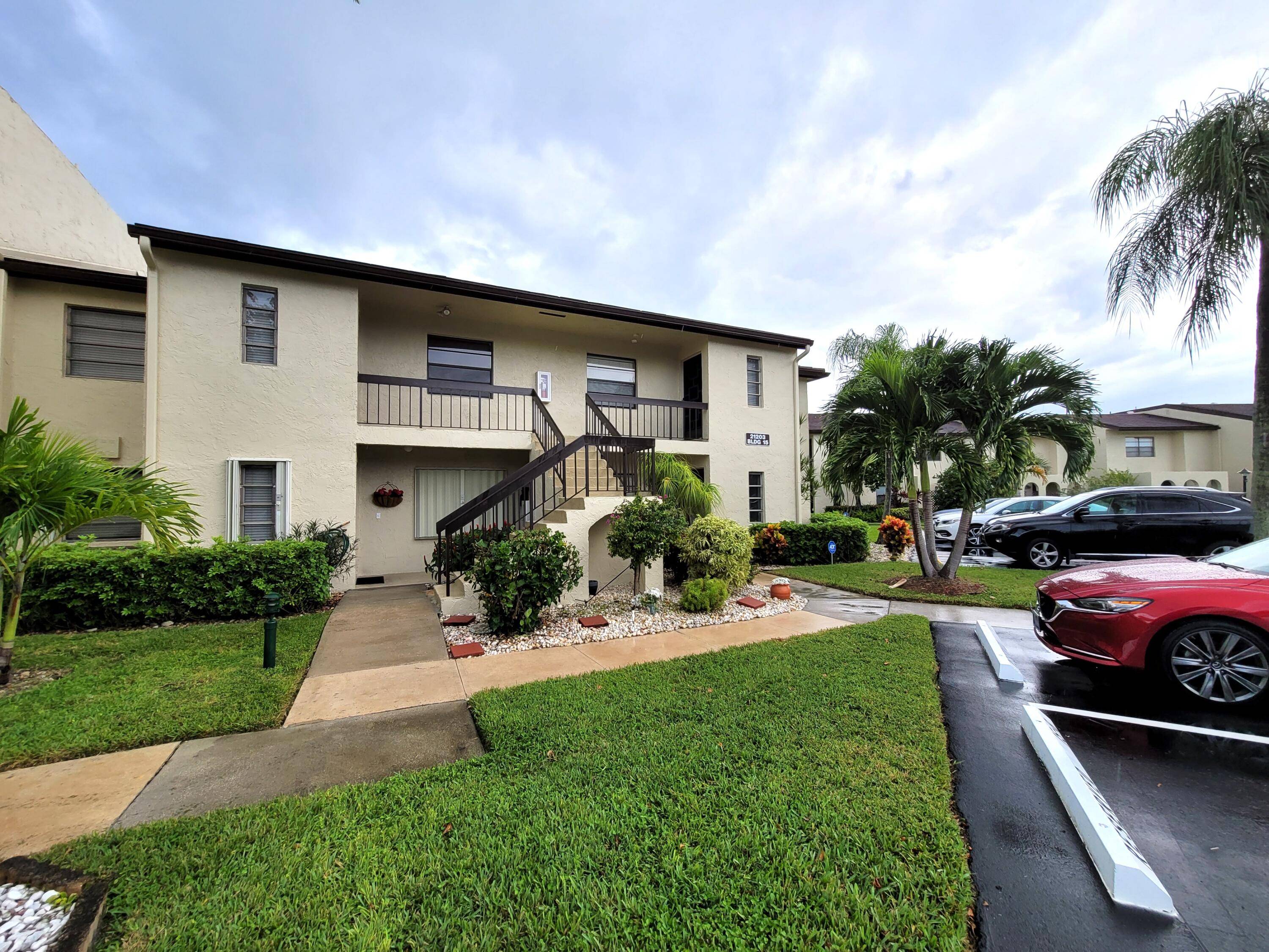 Look no further, come take a look at this beautiful furnished unfurnished condo located in the sought after Fairways of Boca Lago 55 community.