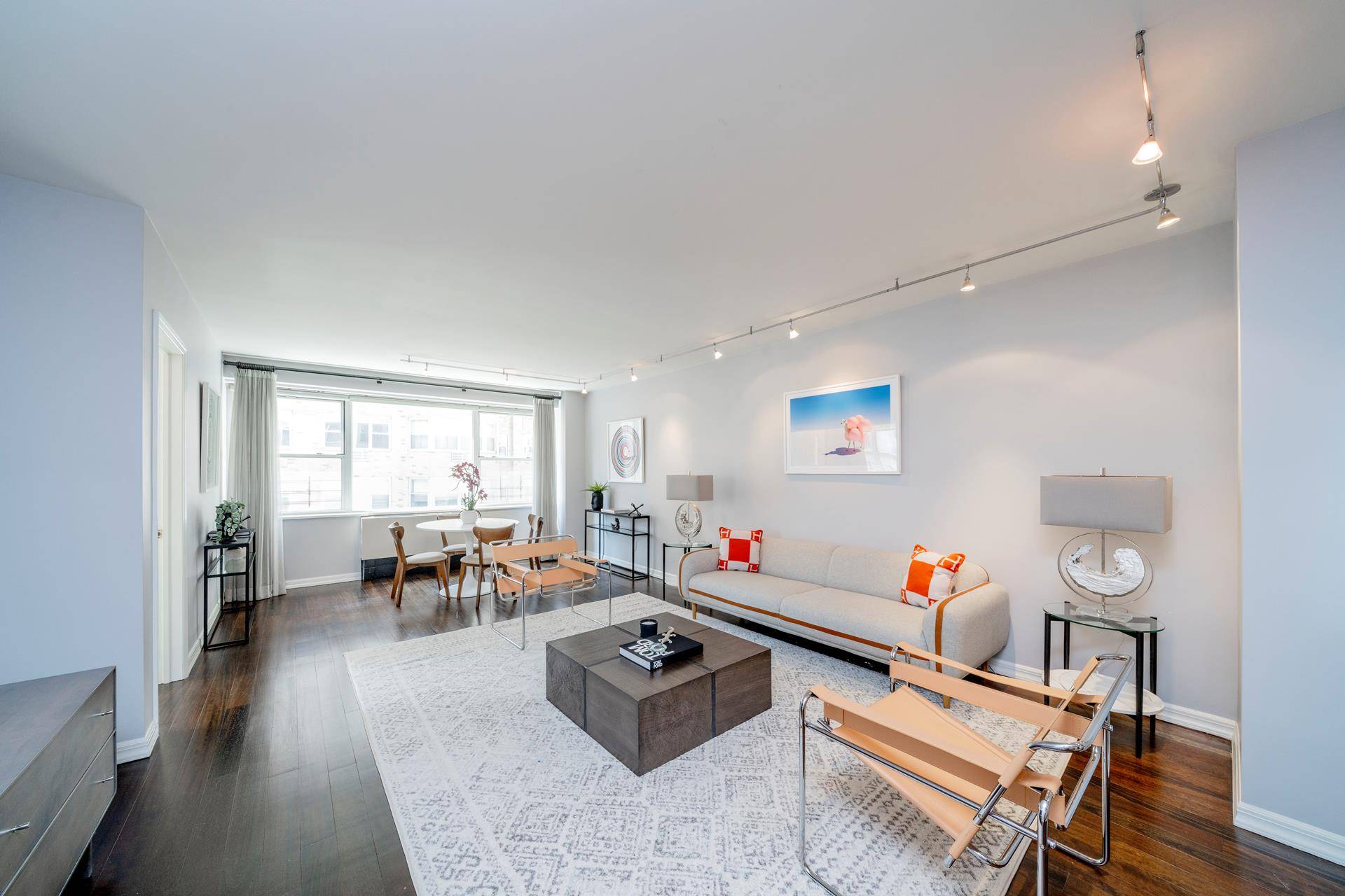 Apartment 5F is a renovated, south eastern facing, quiet 2 bedroom that has been converted to a 3 bedroom, 2 bathroom home in a prime Upper East Side.