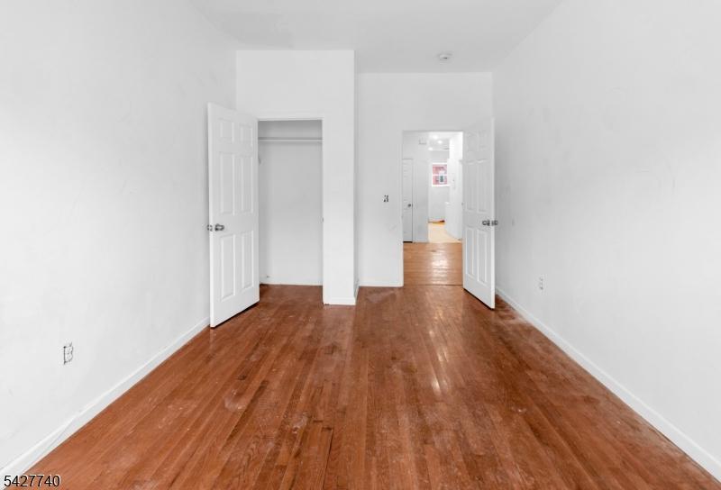 173-175 3rd St, Elizabeth, NJ