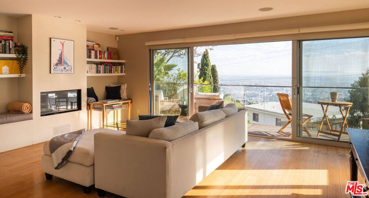 2158 Sunset Plaza Dr 3BR Sunset Strip La