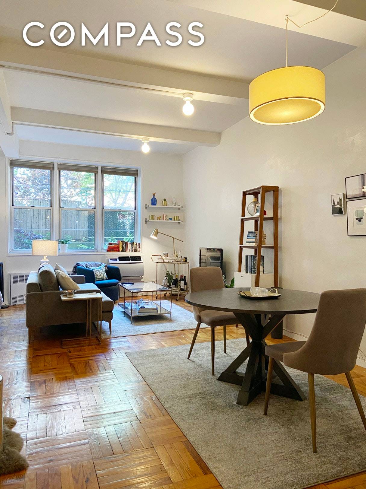 Renovated alcove studio apartment in a prime Brooklyn Heights location.
