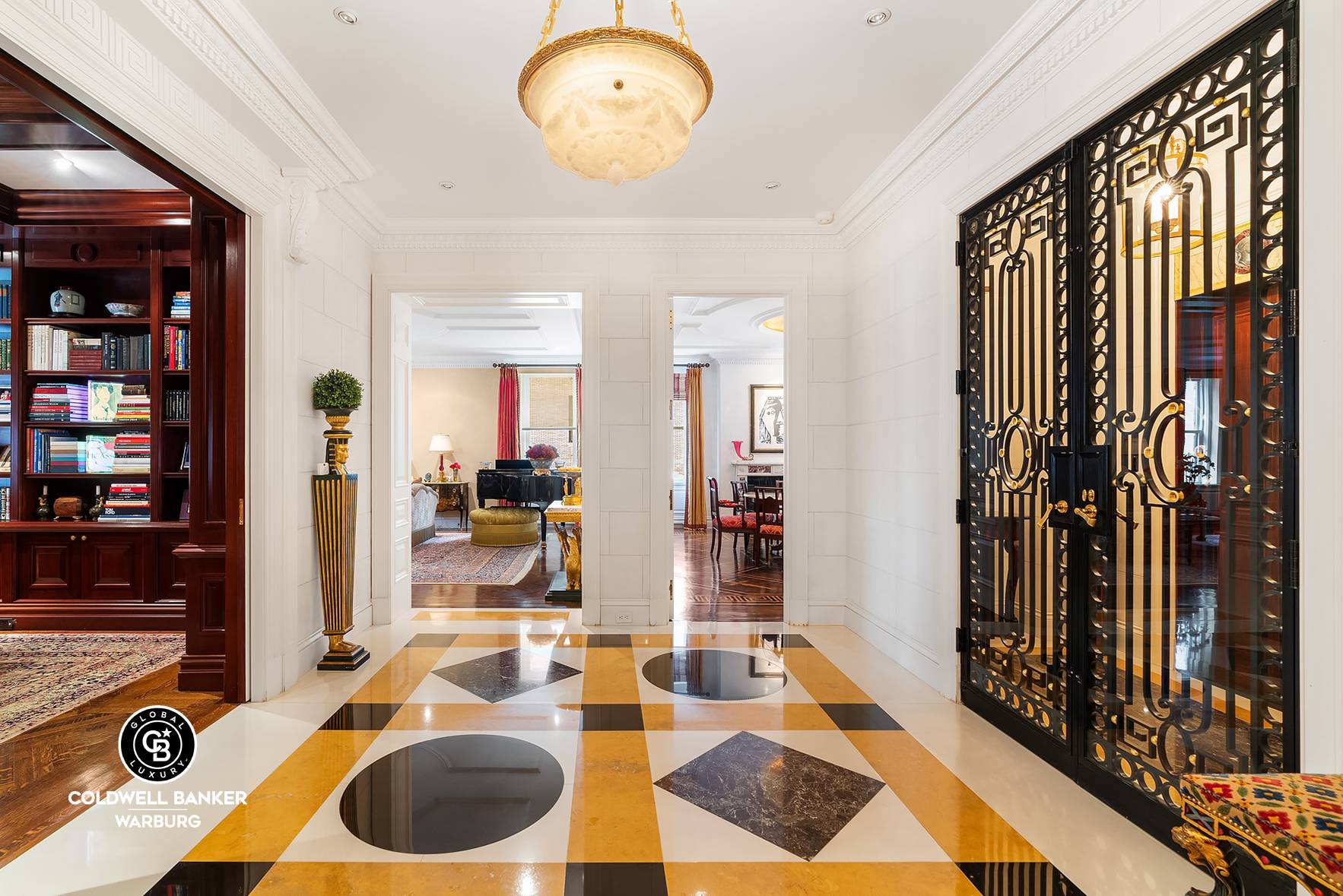 Exceptional luxury is found the minute you enter the stunning, private landing of Apartment 5A at 625 Park Avenue.