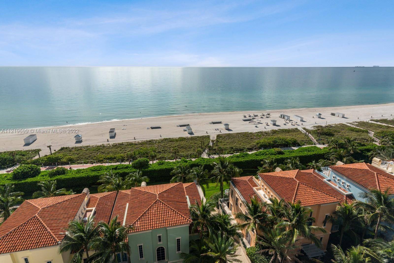 Stunning and spacious Direct Oceanview 4 Bedrooms 4 ensuite Baths and one half bathroom in one of the most desirable condominiums The Residence at Bath Club, located in the heart ...