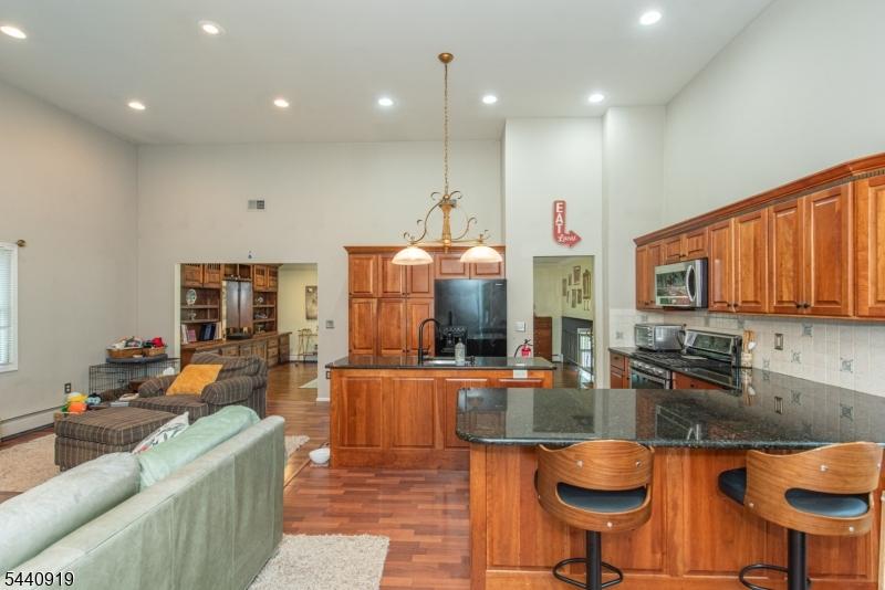 Kitchen Breakfast bar