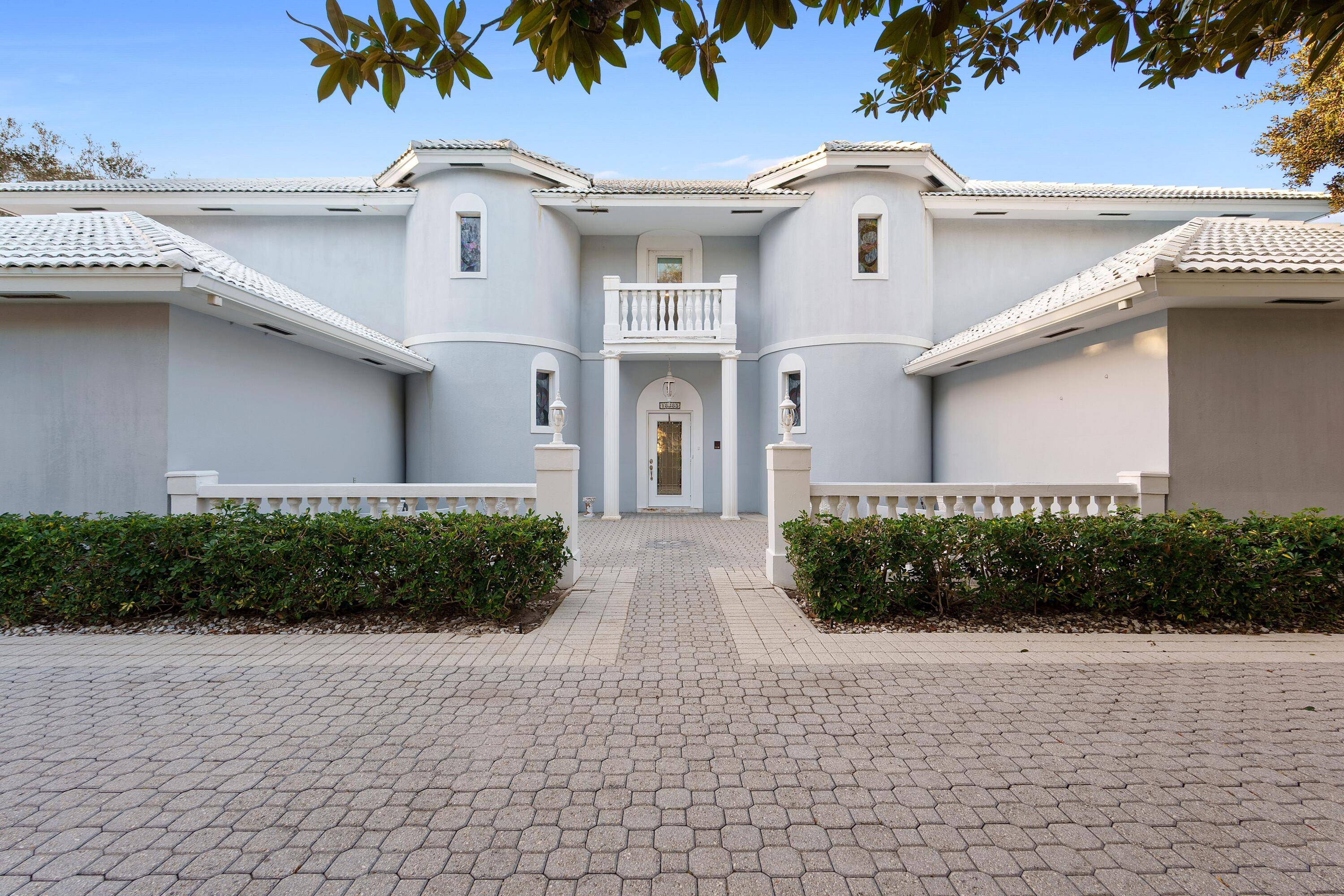 PRICE IMPROVEMENT ! Welcome to exclusive gated community of Jupiter Hills.