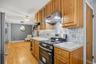 129 Hill Road Kitchen