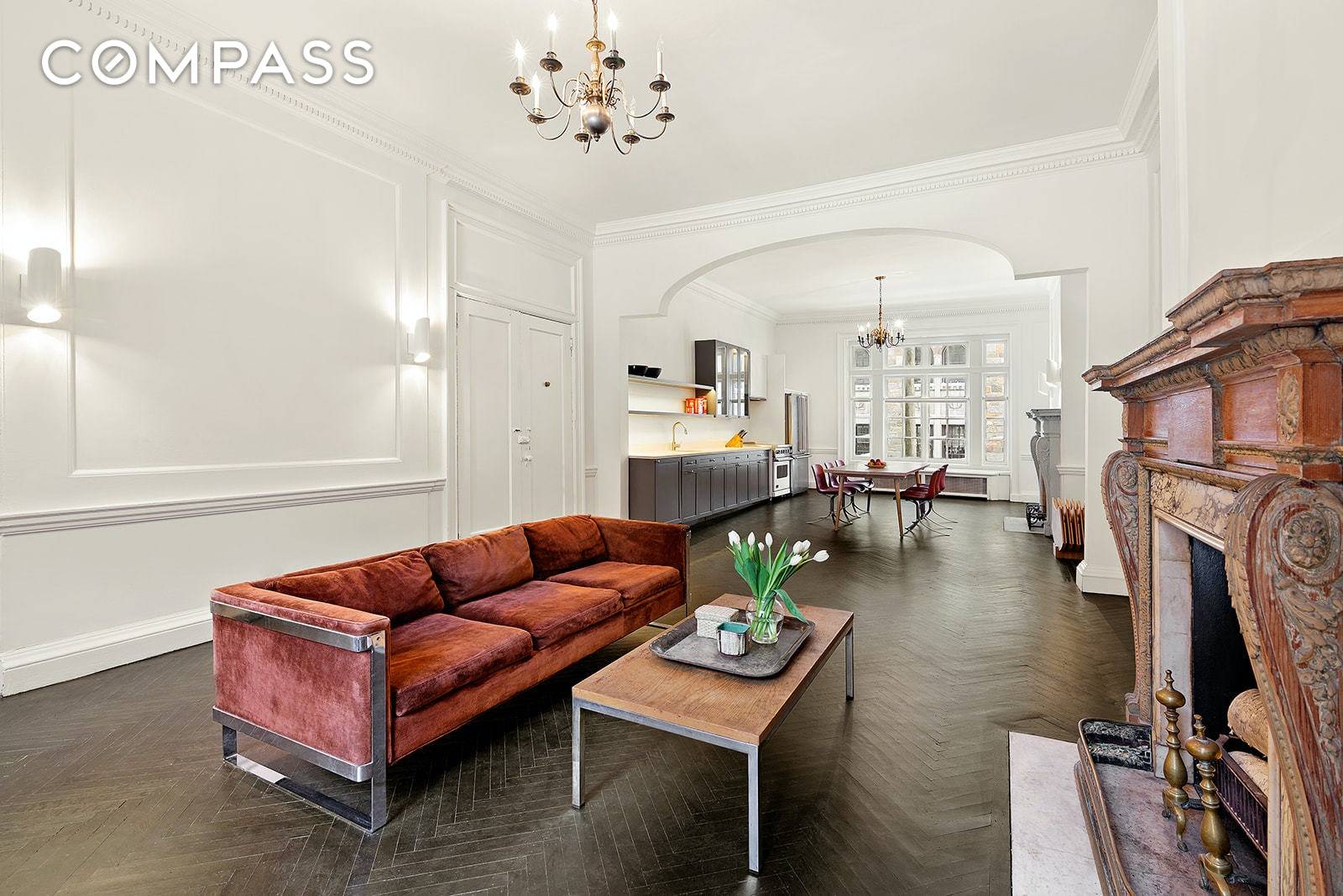 This is a very special duplex townhouse apartment in prime Brooklyn Heights.