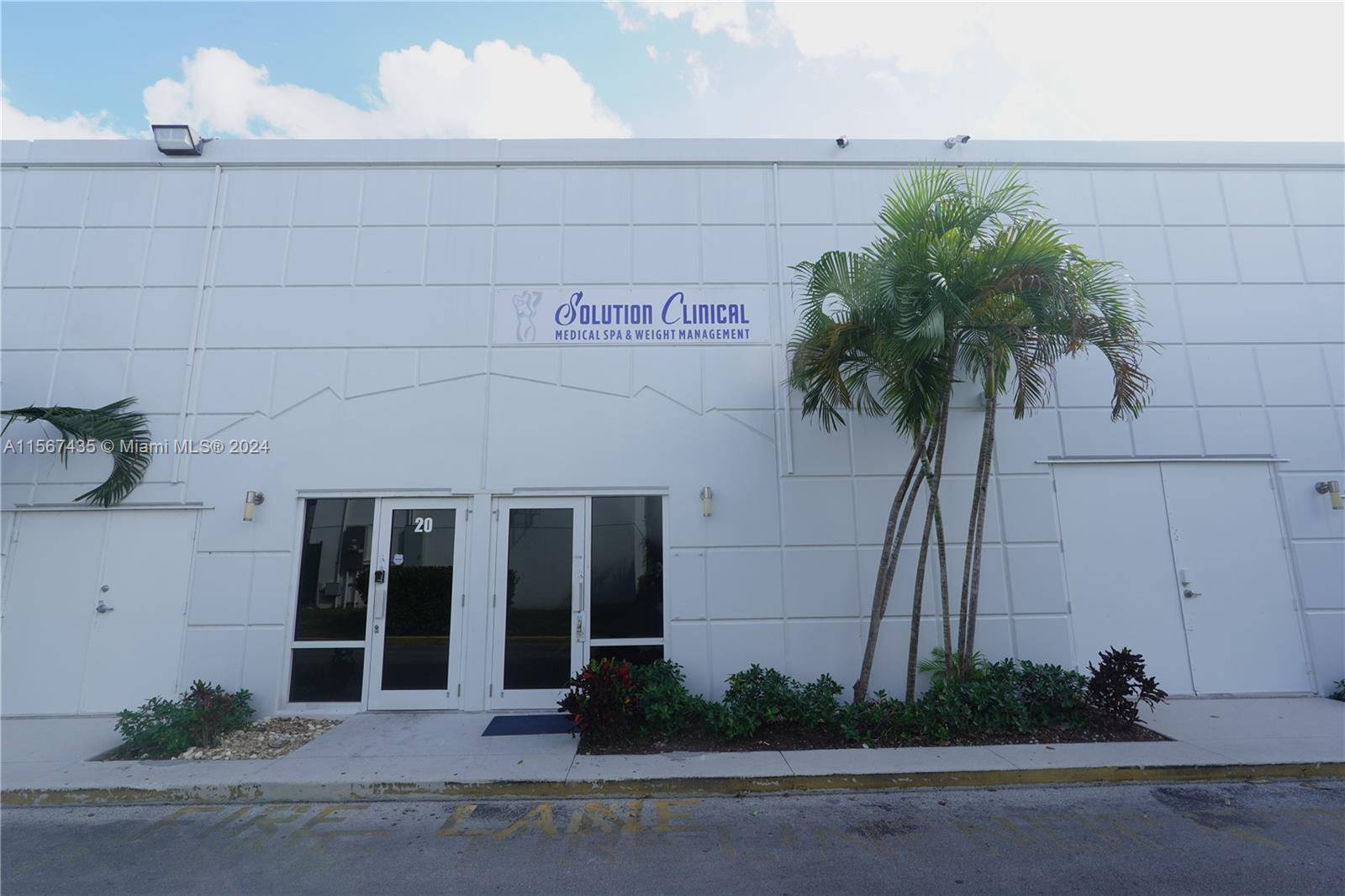 Professional offices for lease in the heart of Doral, 1, 500 Sqft.