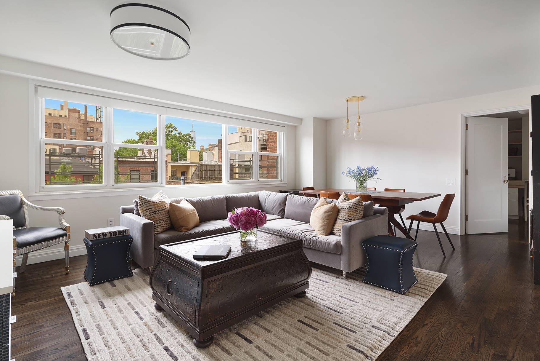 Located in prime Brooklyn Heights, this home has easy access to all of the neighborhood s fabulous offerings including the Brooklyn Heights Promenade and Brooklyn Bridge Park, an abundance of ...