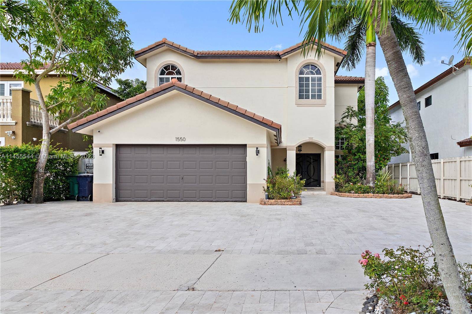 Luxurious home 5 bedrooms, 3 bath, 2 car garage, large master suite, Entertainers backyard featuring pool outdoor kitchen, amazing location with easy access to major highways close to shopping and ...