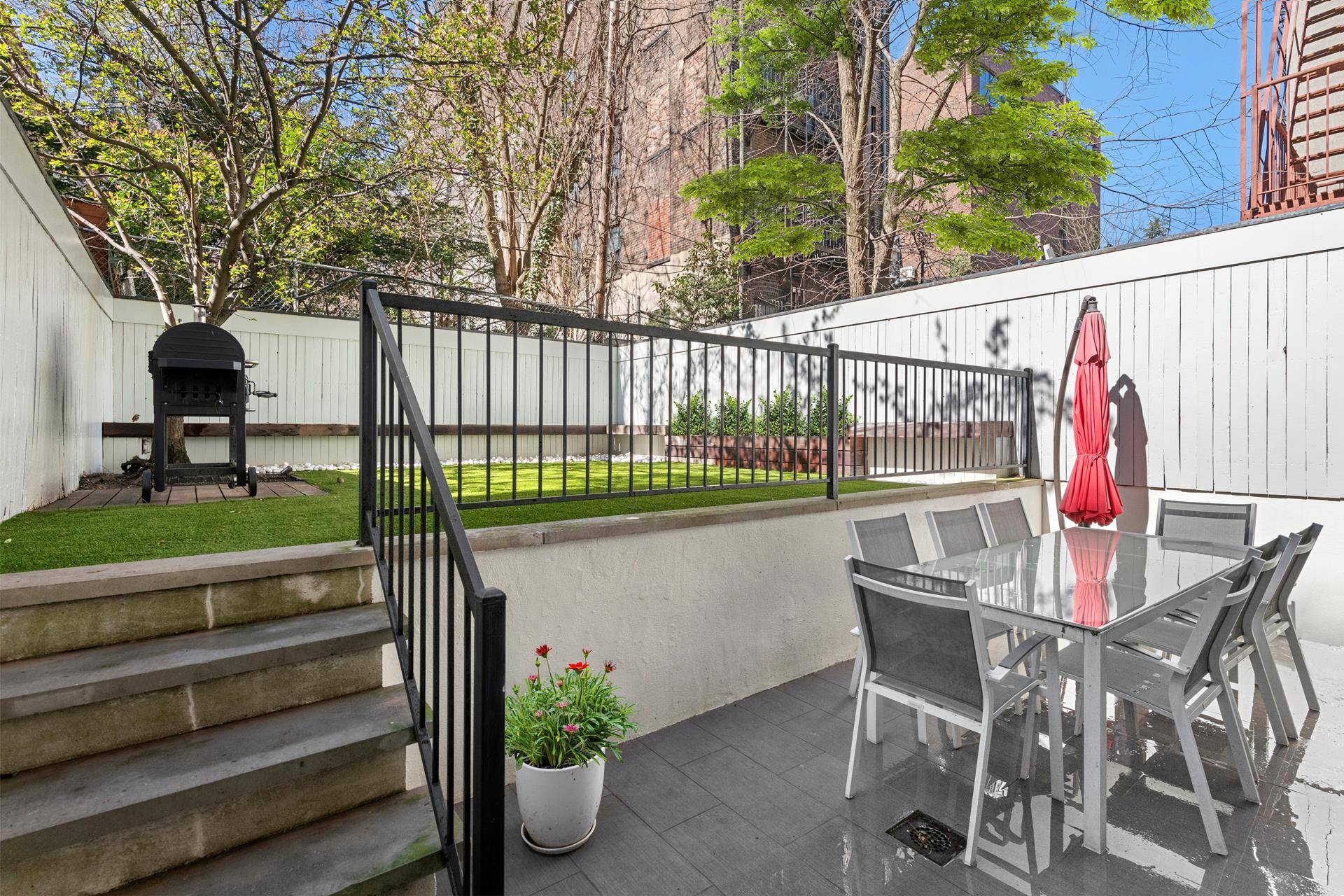 Your search is over Nearly 700 square feet of manicured private outdoor space is here !