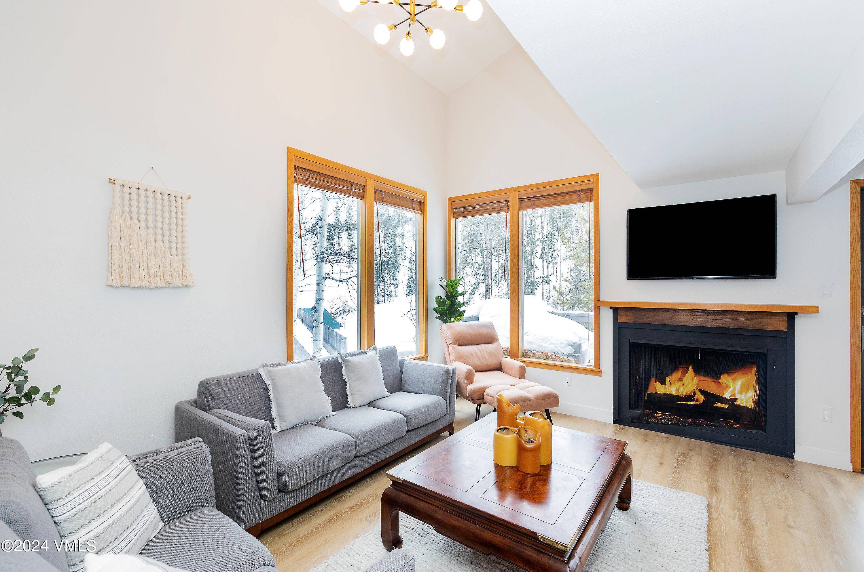 Beautifully renovated mountain retreat in West Vail !
