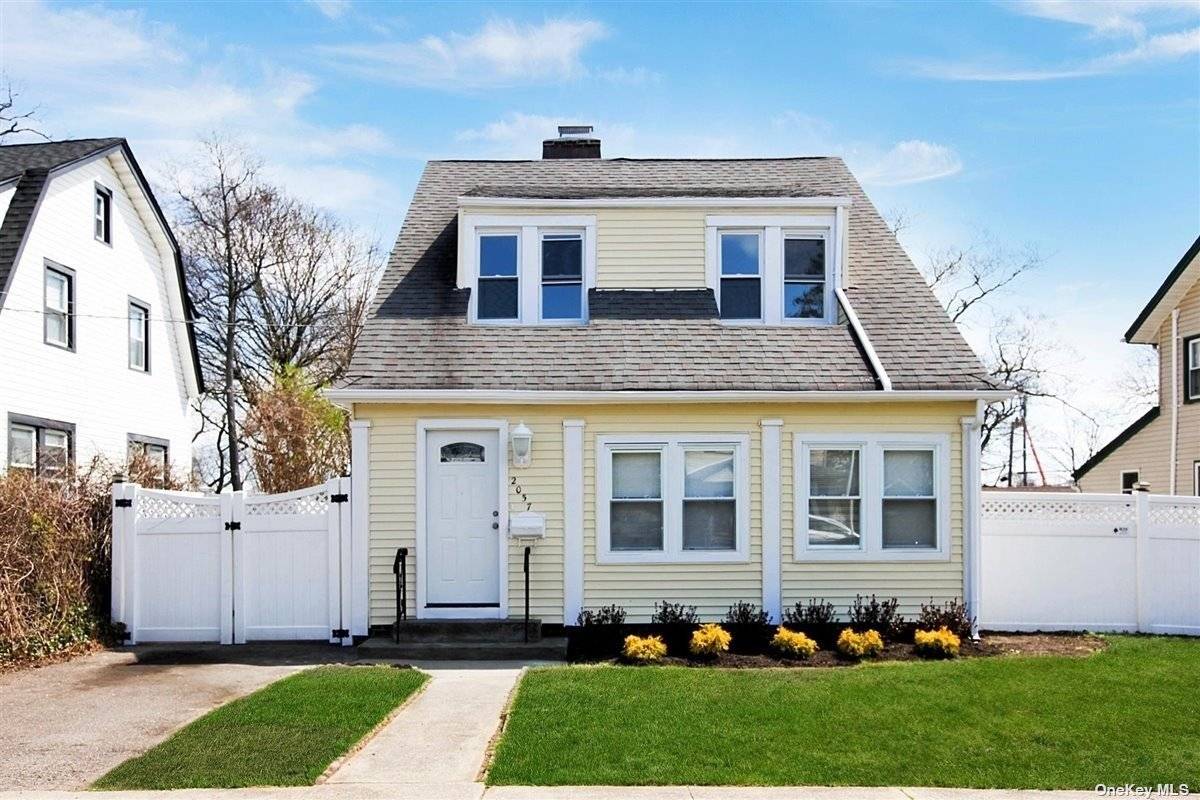 Beautifully Renovated Colonial.